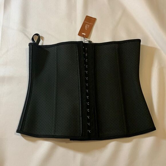 Size Medium black waist trainer.  Train your waist the way YOU want it;) - Picture 1 of 9